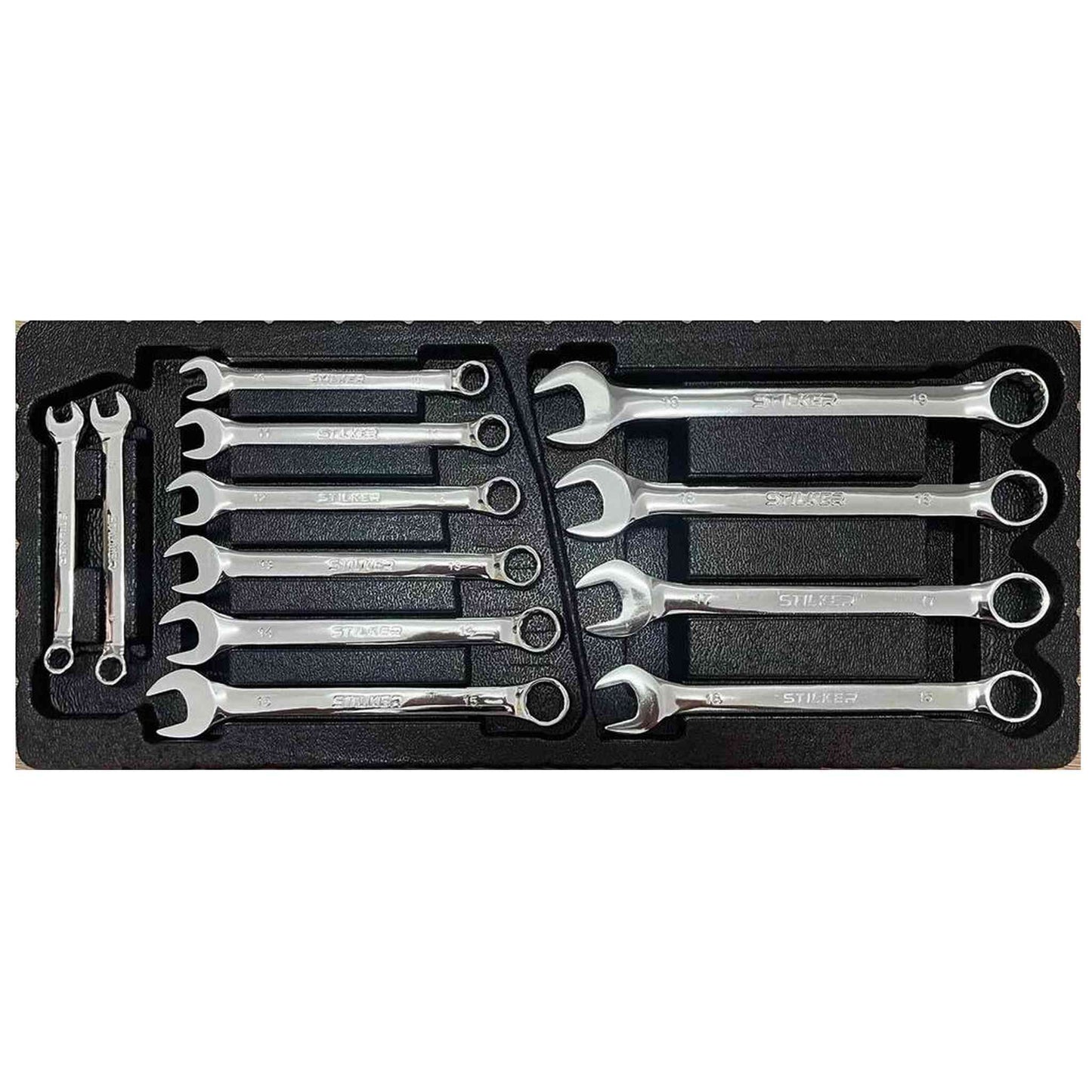 Coffre de servante 4 niveaux composé de 108 outils