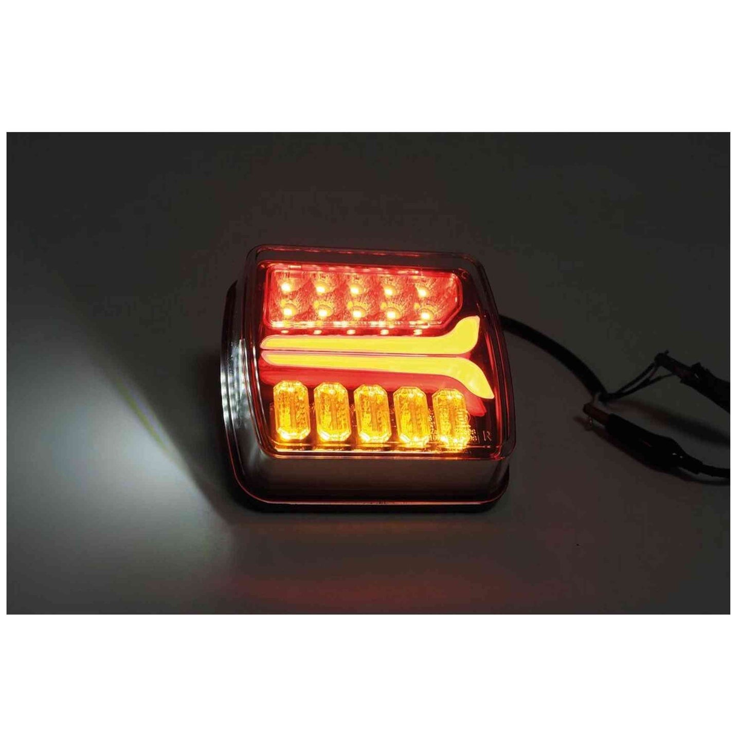 FEU ARRIERE LED 4 FONCTIONS DROIT