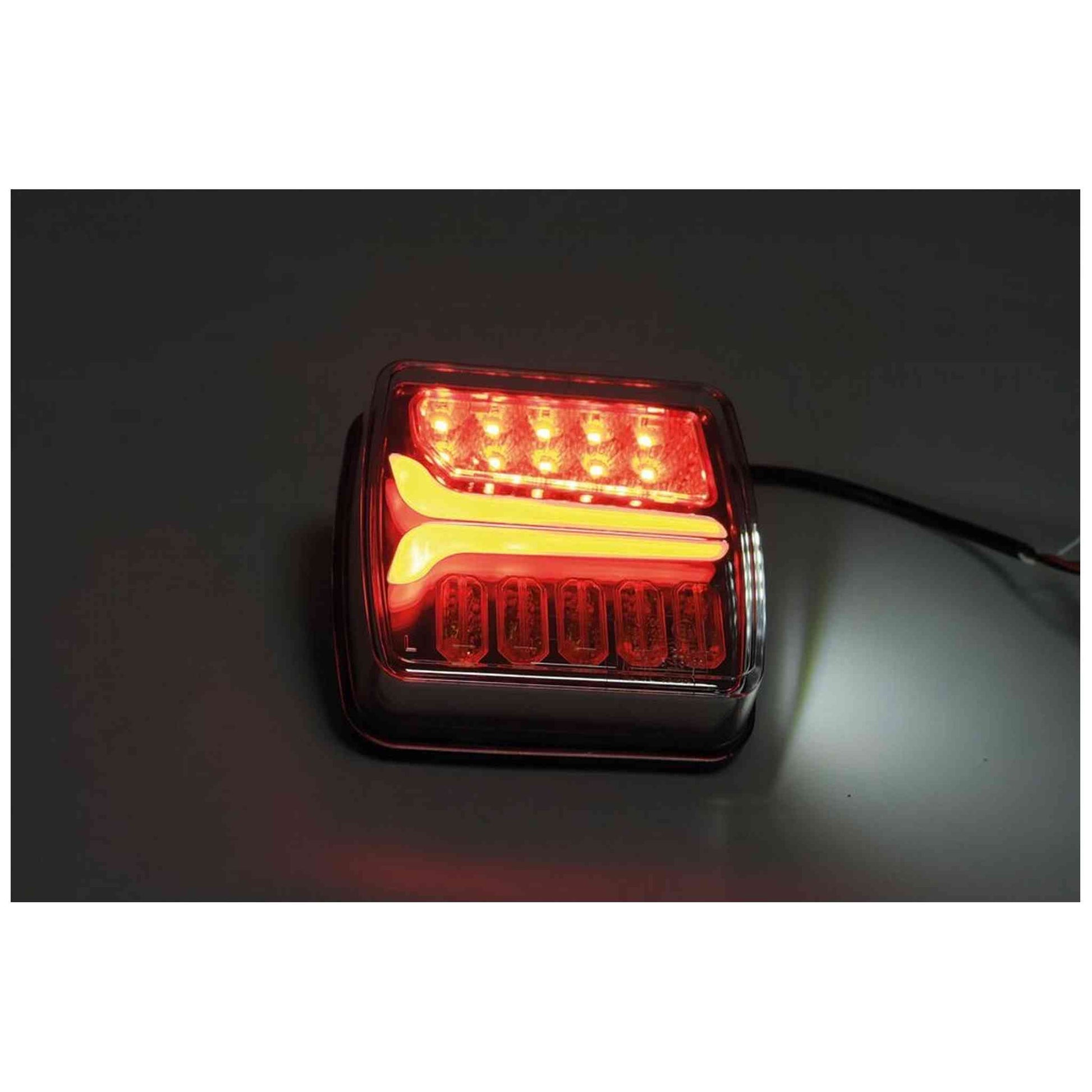 FEU ARRIERE LED 4 FONCTIONS GAUCHE